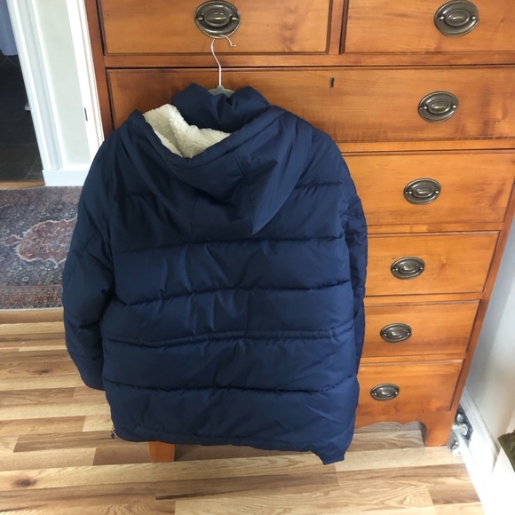 J Crew Navy blue puffer coat with Sherpa hood.  Size XXL (16/18). - Picture 1 of 4